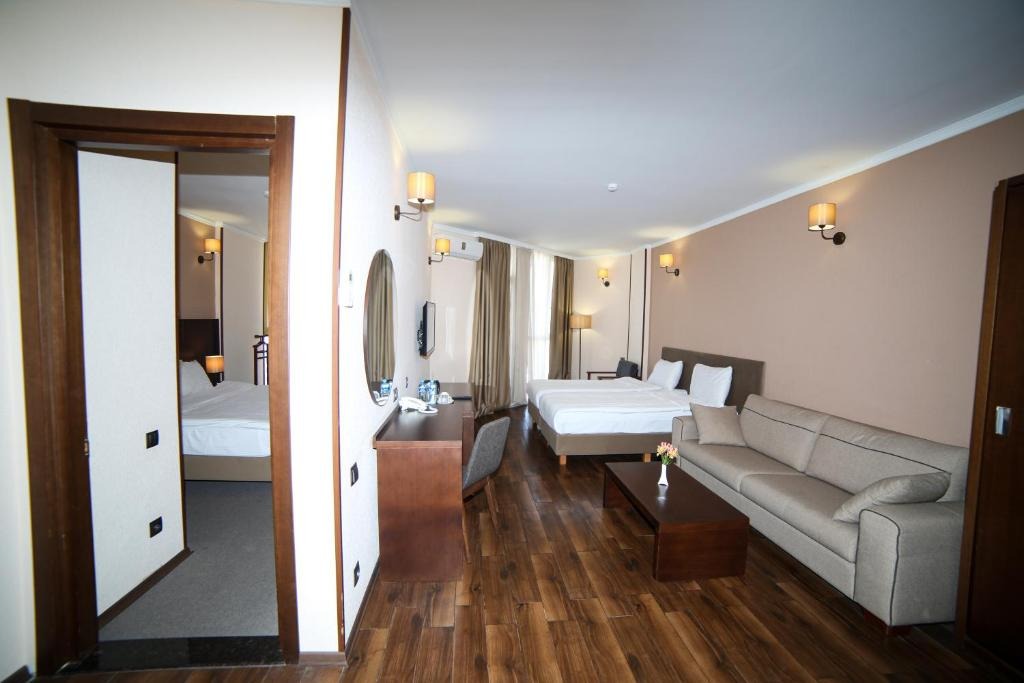 هتل کرنر این باتومی